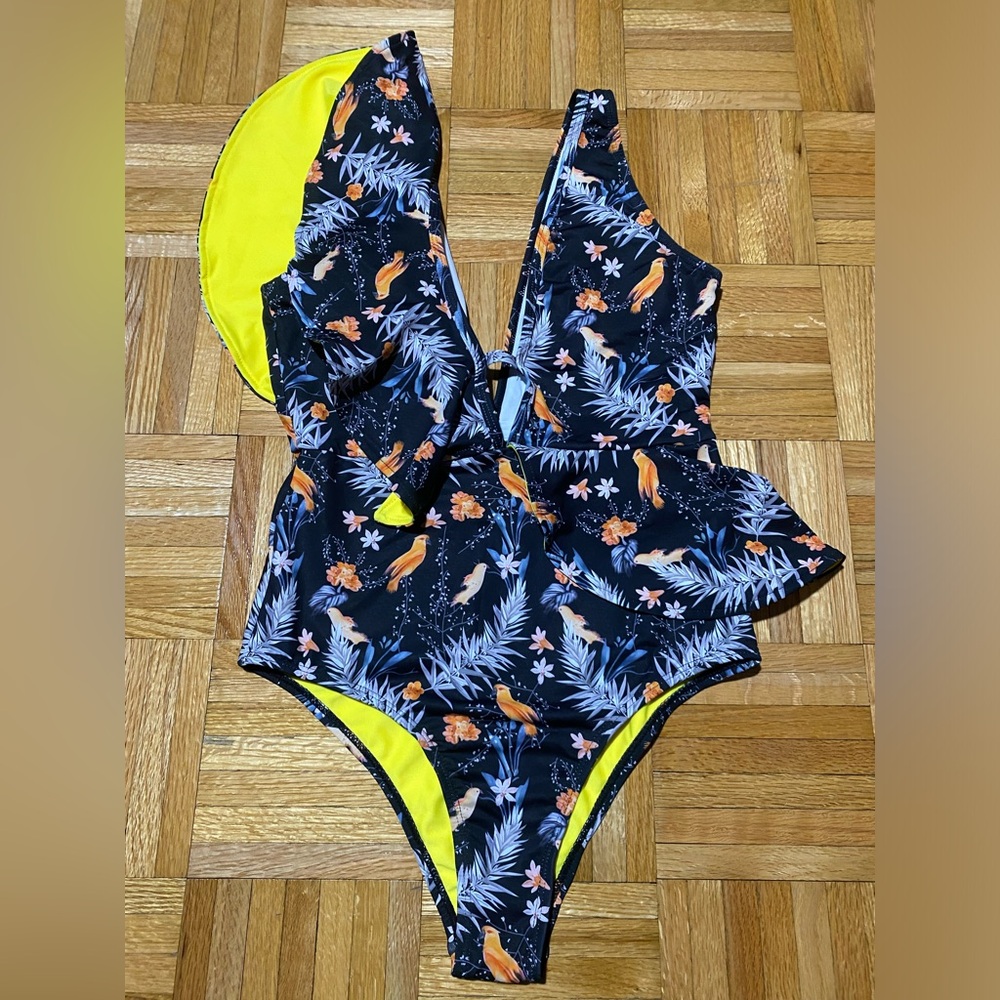 European new one piece exotic pattern swimsuit size S